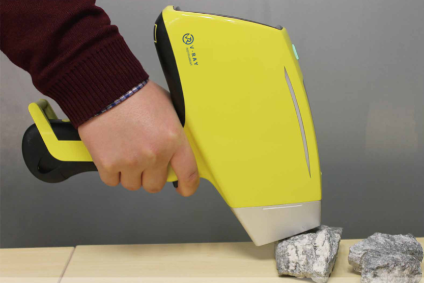 Ręczny tester Vray Ore